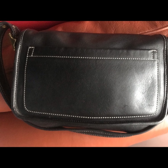 Coach - Picture 3 of 5